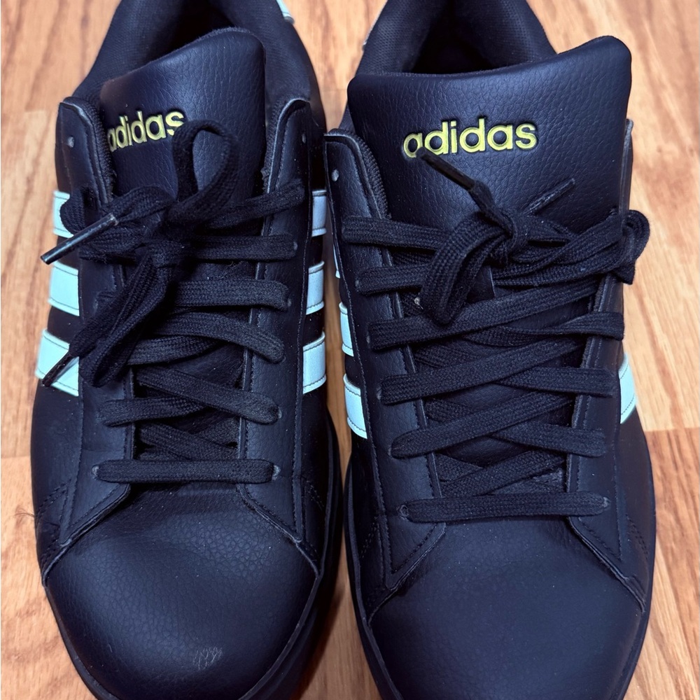 Adidas Men's Black and White Sneakers